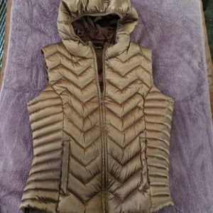 Bronze Puffer Vest ÷XL